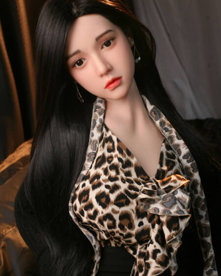 AI intelligent robot emotional doll companion factory customization, supporting global delivery.