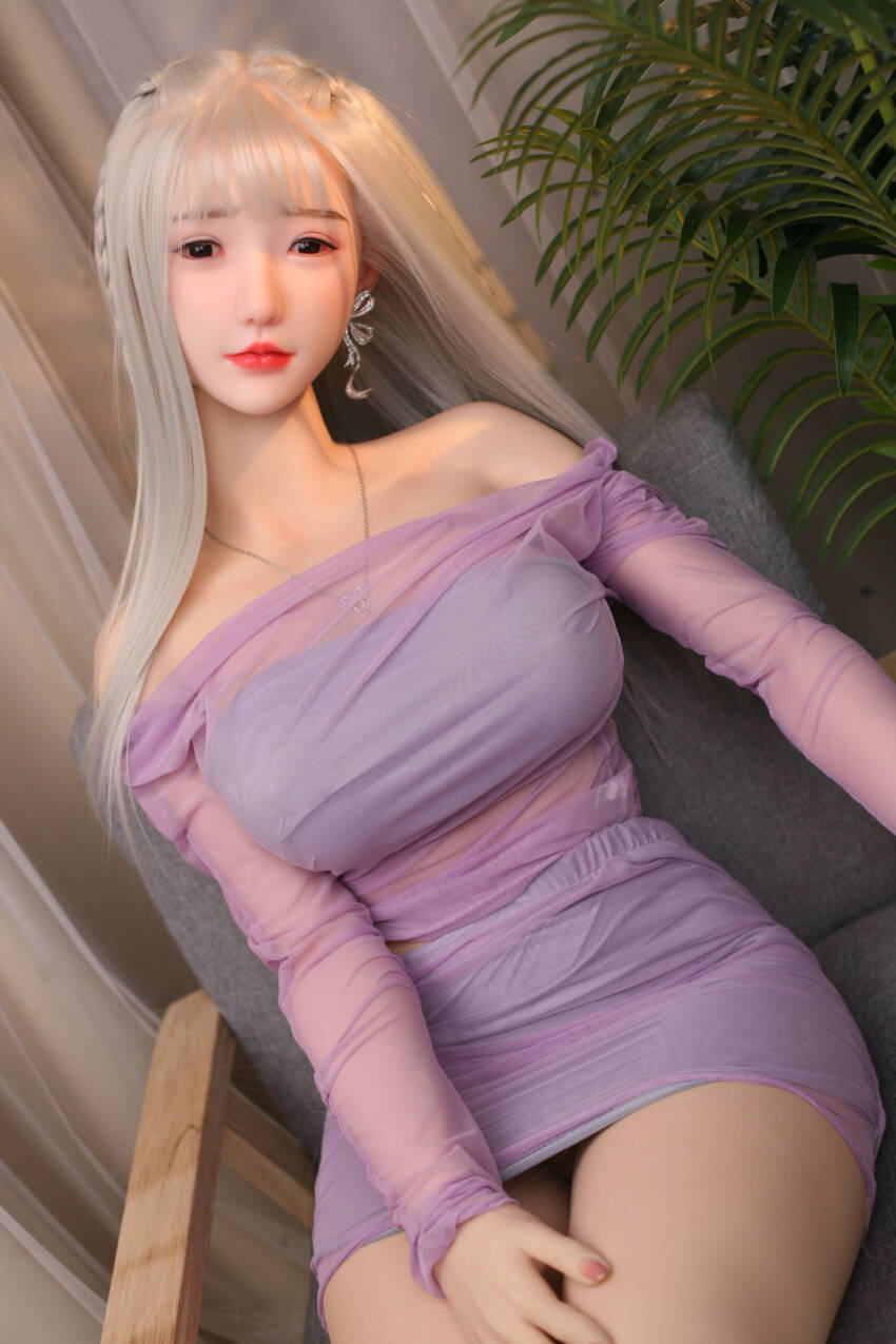 AI intelligent robot emotional doll companion factory customization, supporting global delivery. - Image 3