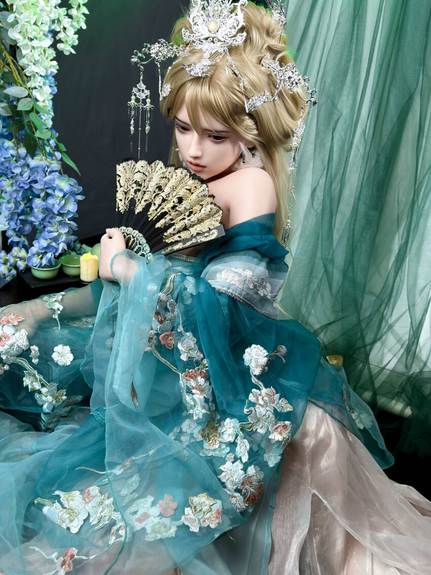 AI intelligent robot emotional doll companion factory customization, supporting global delivery. - Image 5
